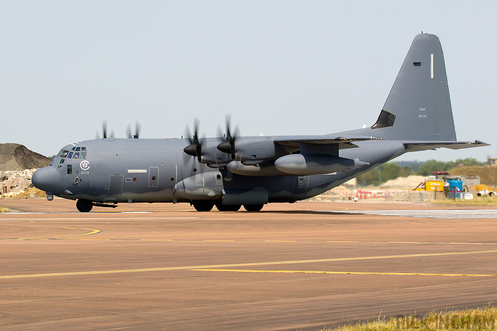 Lockheed Martin MC-130J Commando II - 13-5776 - USAF