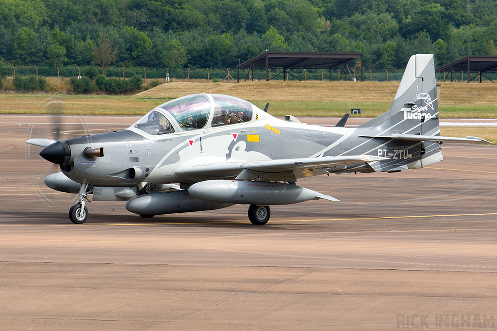 Embraer A-29B Super Tucano - PT-ZTU