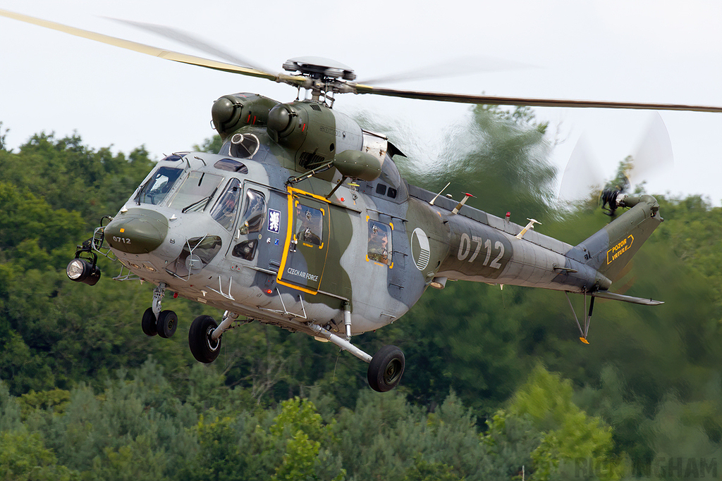 PZL W-3 Sokol - 0712 - Czech Air Force