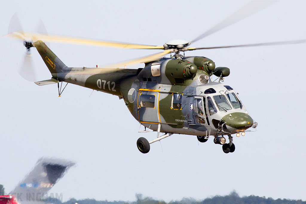 PZL W-3 Sokol - 0712 - Czech Air Force