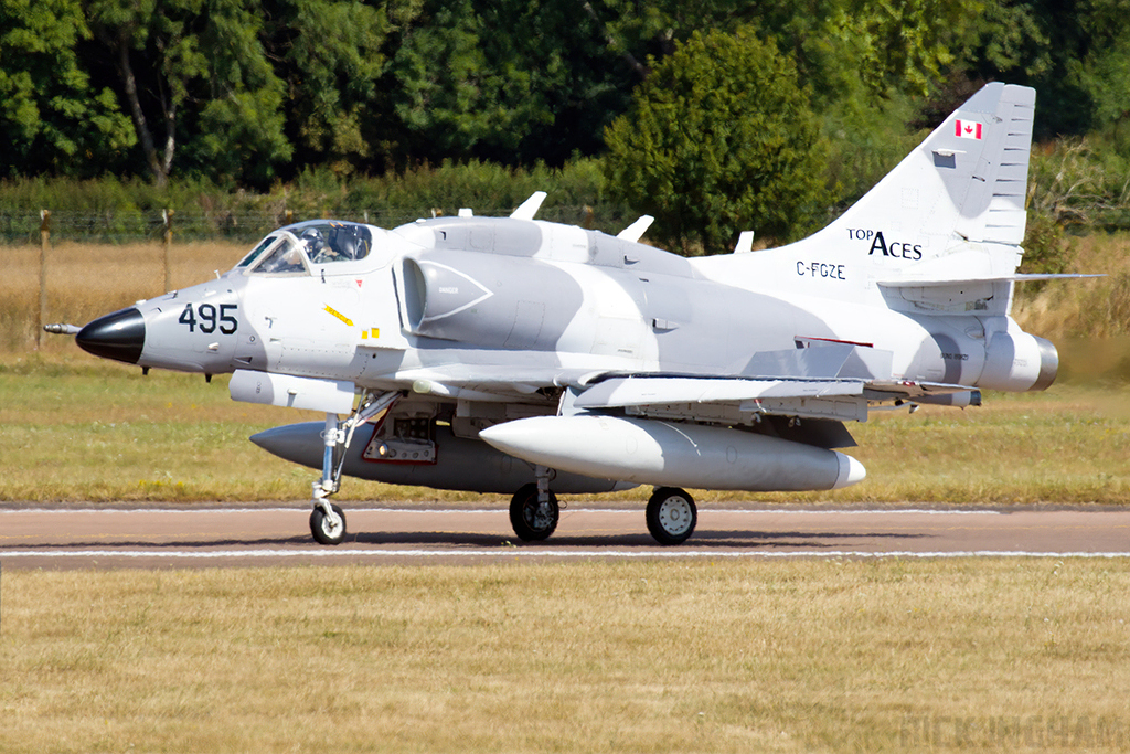 McDonnell Douglas A-4N Skyhawk II - C-FGZE/495 - Top Aces