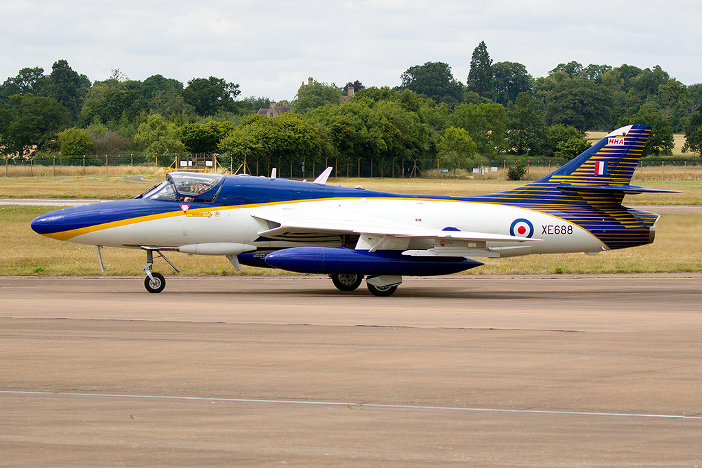 Hawker Hunter T72 - XE688 (actually XE704) - HHA