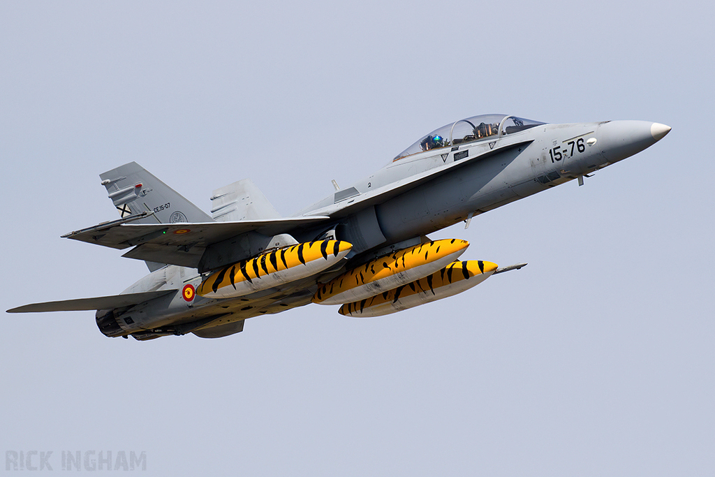 McDonnell Douglas EF-18B Hornet - CE.15-07/15-76 - Spanish Air Force