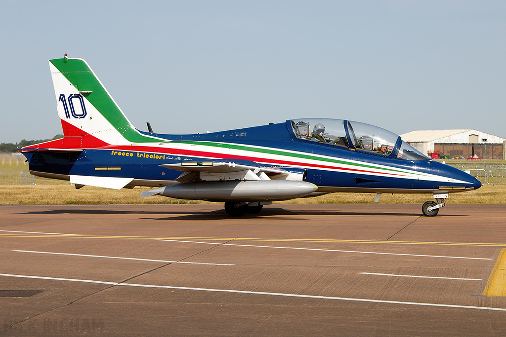 Aermacchi MB-339A - MM54510/10 - Frecce Tricolori