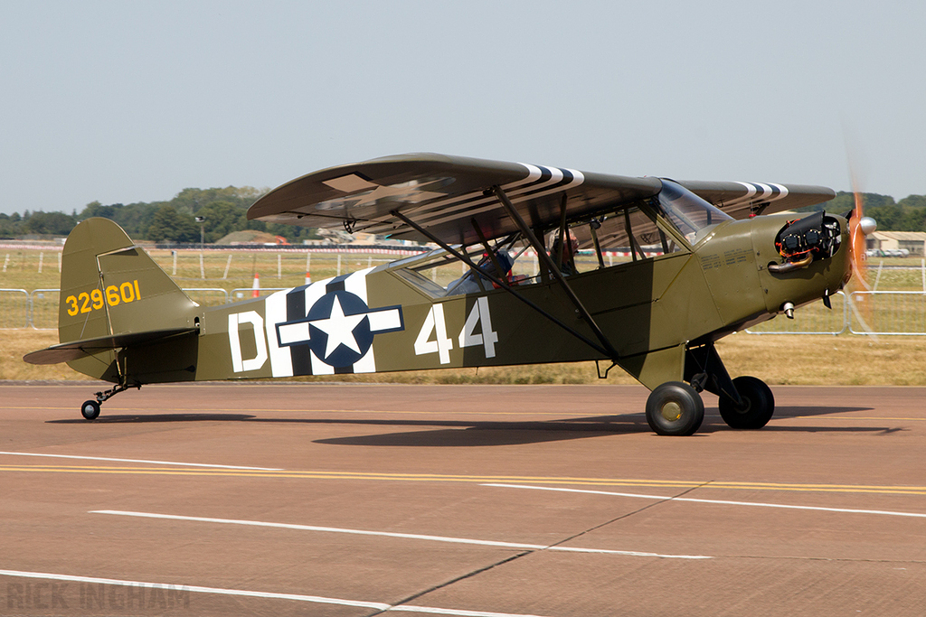 Piper L-4H Grasshopper - 329601 / G-AXHR - US Army