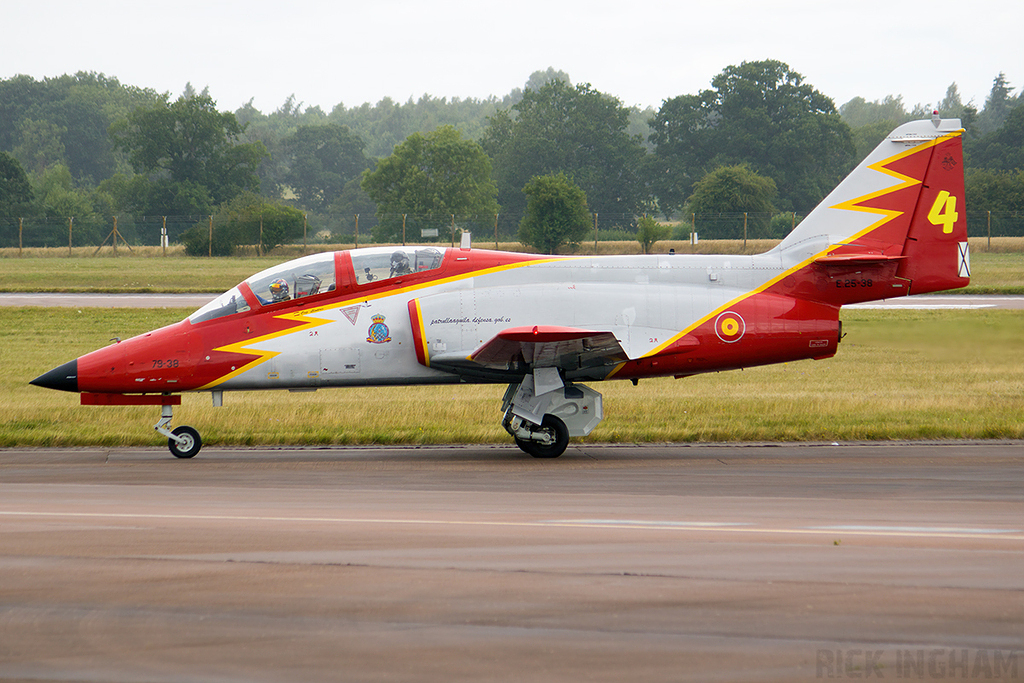 CASA 101 Aviojet - E.25-38 - 79-38/4 - Spanish Air Force | Patrulla Aguila