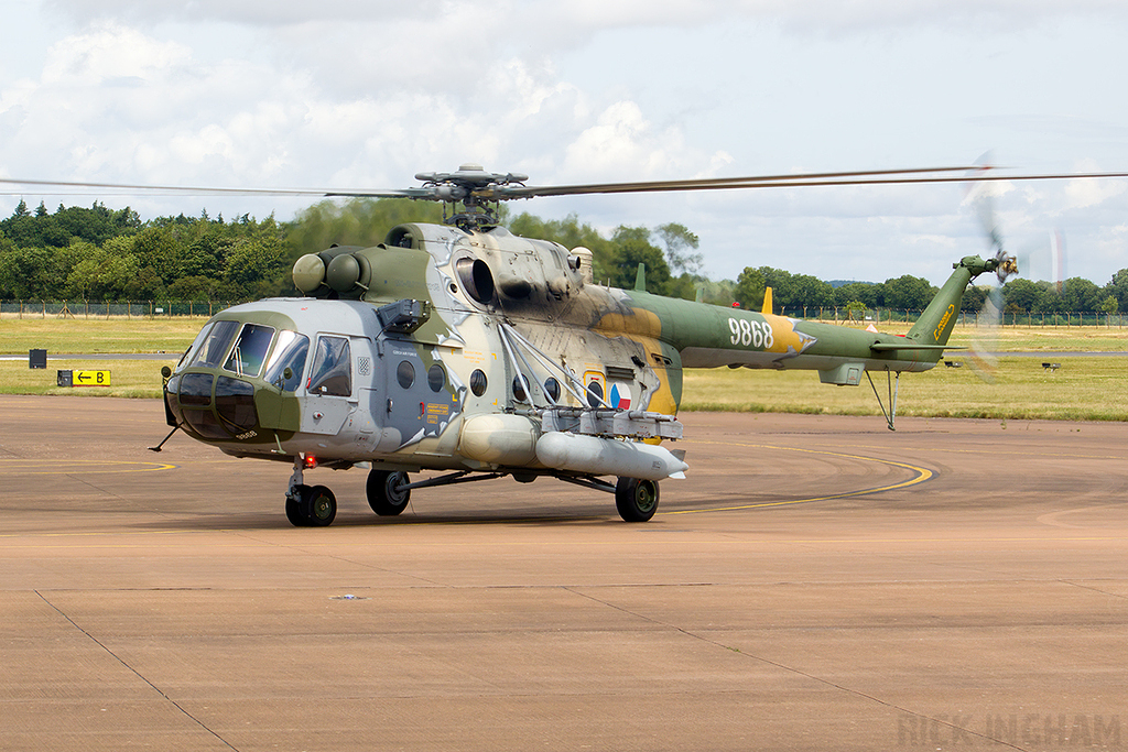 Mil Mi-171 Hip - 9868 - Czech Air Force