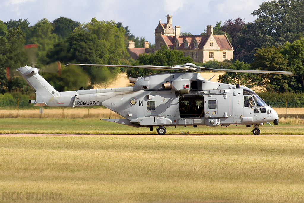 Westland Merlin HC4 - ZJ128/M - Royal Navy