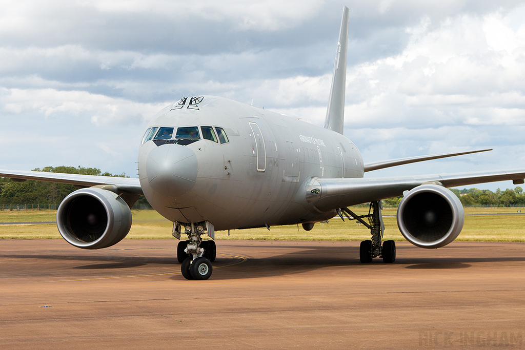 Boeing KC-767TT - MM62227 / 14-02 - Italian Air Force