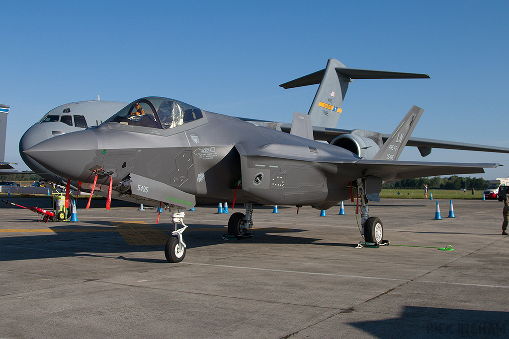 Lockheed Martin F-35A Lightning II - 19-5495 - USAF