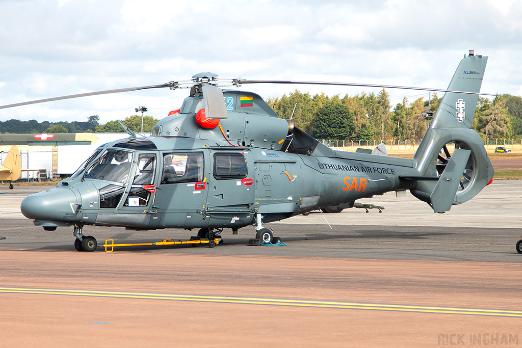 Eurocopter AS365N3+ Dauphin 2 - 42 BLUE - Lithuanian Air Force