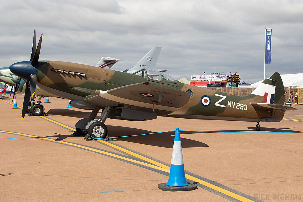 Supermarine Spitfire FR.XIV - MV293 / G-SPIT - RAF