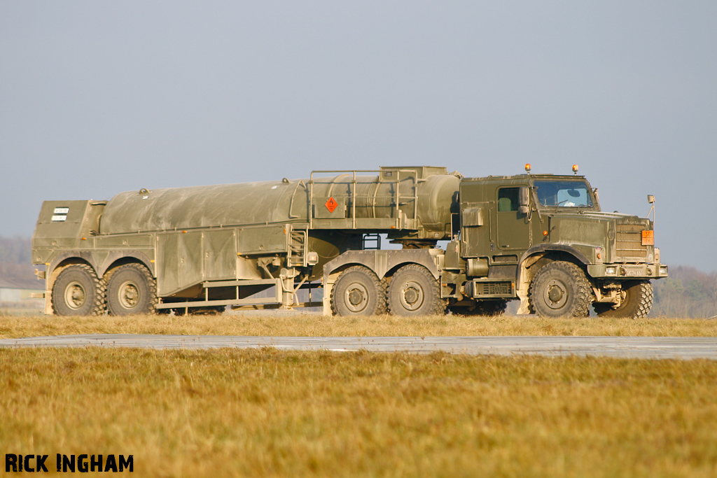 Oshkosh FARP Tanker - Tactical Supply Wing (TSW) - RAF