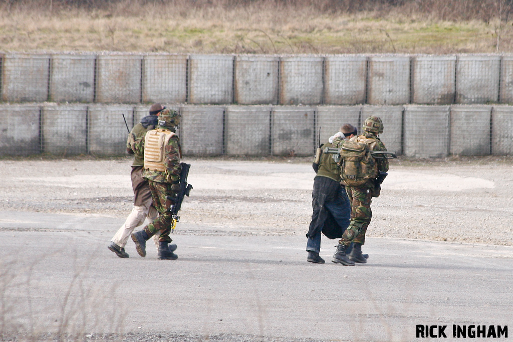 Soldier - British Army with detainees