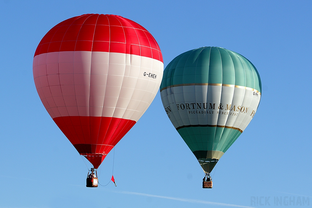 Lindstrand LTL 190 Balloon - G-EHEH + Cameron Z90 Balloon - G-FMGB