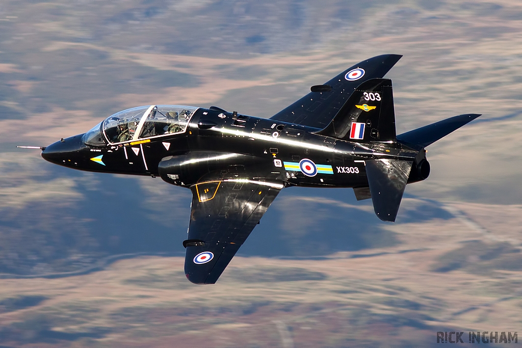 BAe Hawk T1 - XX303 - RAF