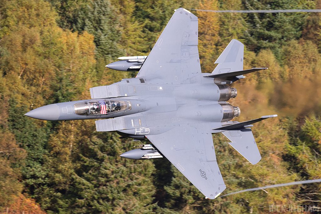 McDonnell Douglas F-15E Strike Eagle - 00-3004 - USAF