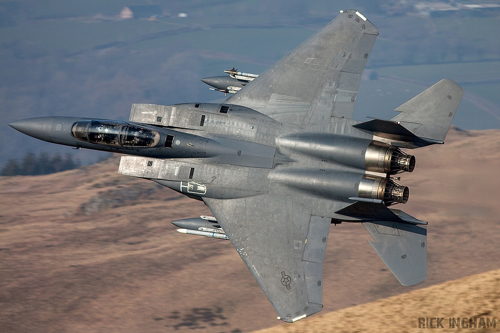 McDonnell Douglas F-15E Strike Eagle - 00-3004 - USAF