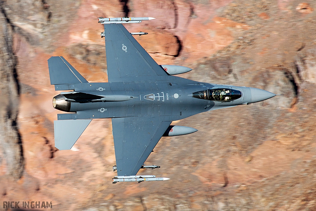 Lockheed Martin F-16C Fighting Falcon - 88-0463 - USAF