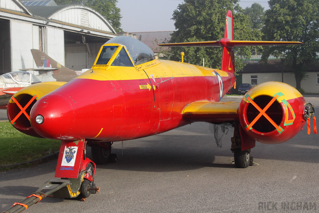 Gloster Meteor D16 - WK800 - QinetiQ / Royal Aircraft Establishment