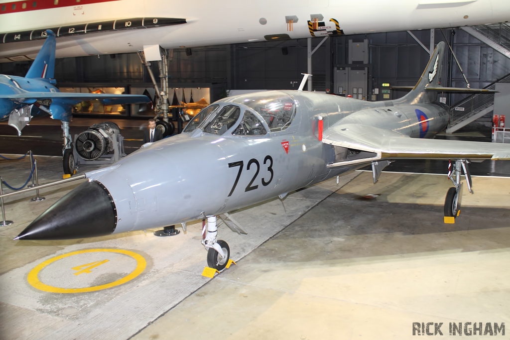 Hawker Hunter T8M - XL580/723 - Royal Navy