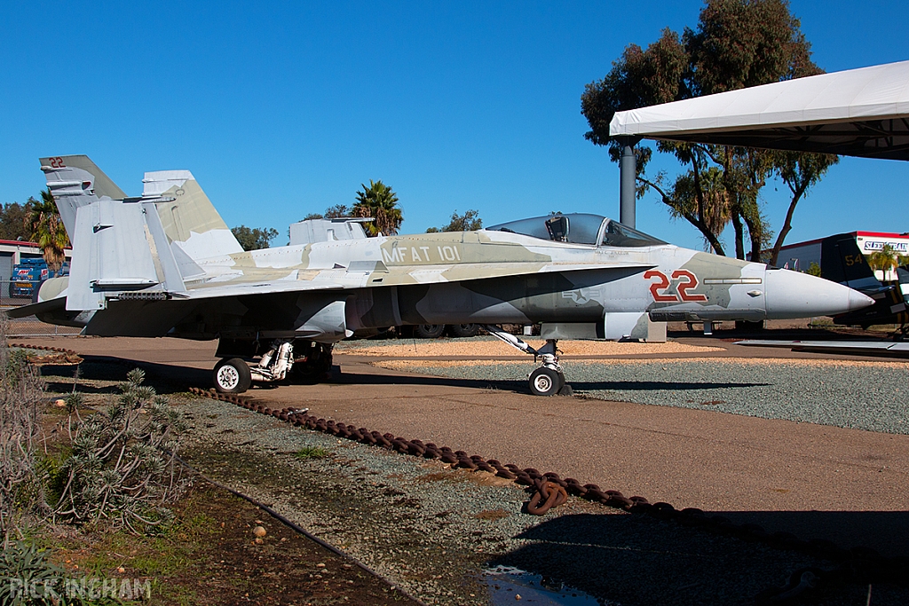 McDonnell Douglas F/A-18A Hornet - 163152 - USMC