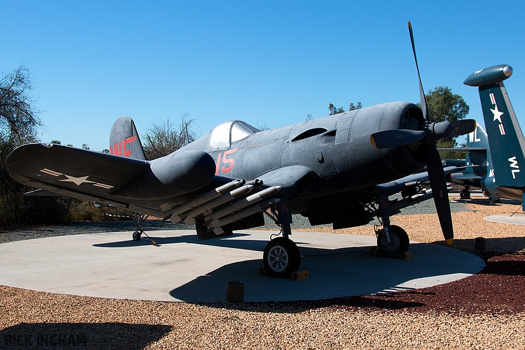 Vought F4U-5N Corsair - 122189 - USMC