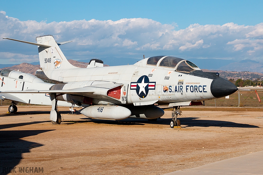 McDonnell Douglas F-101B Voodoo - 59-0418 - USAF