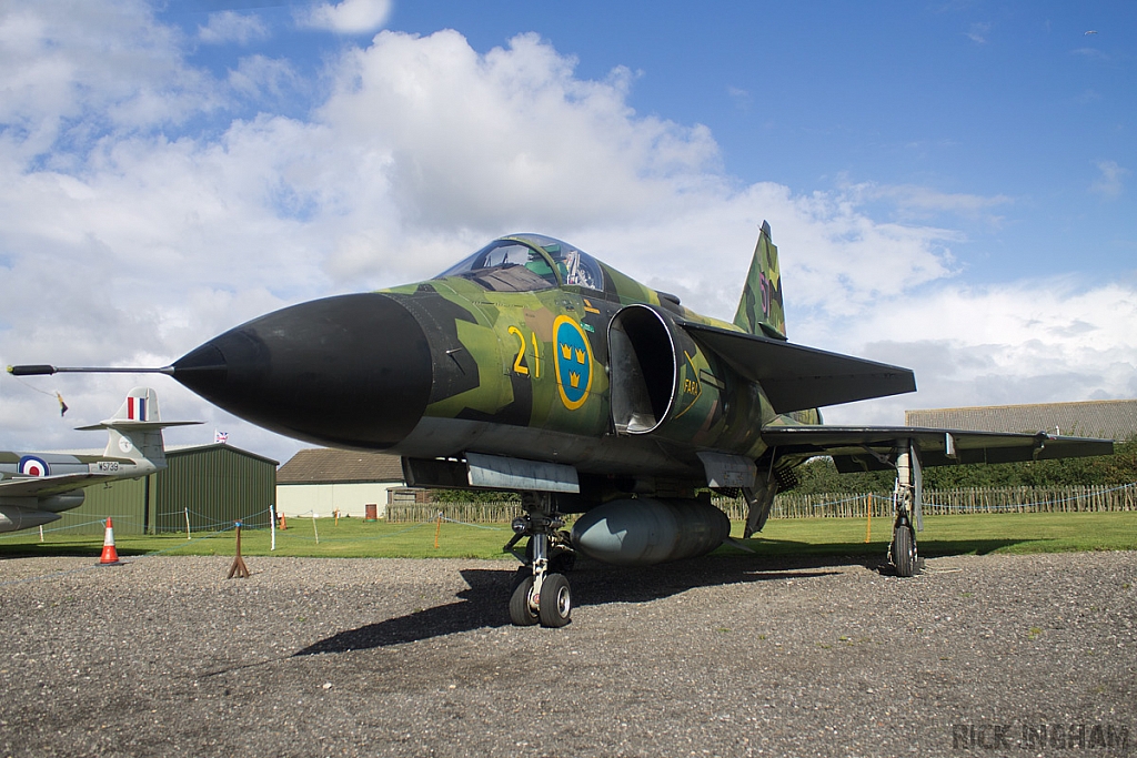 SAAB 37 Viggen - 37918 - Swedish Air Force