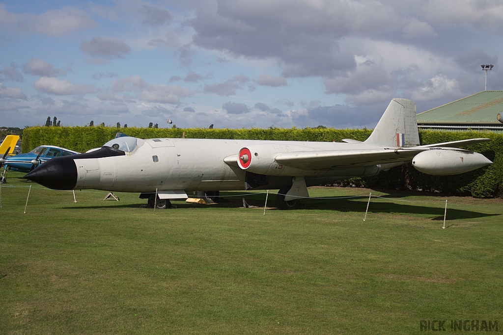 English Electric Canberra T19 - WH904 - RAF