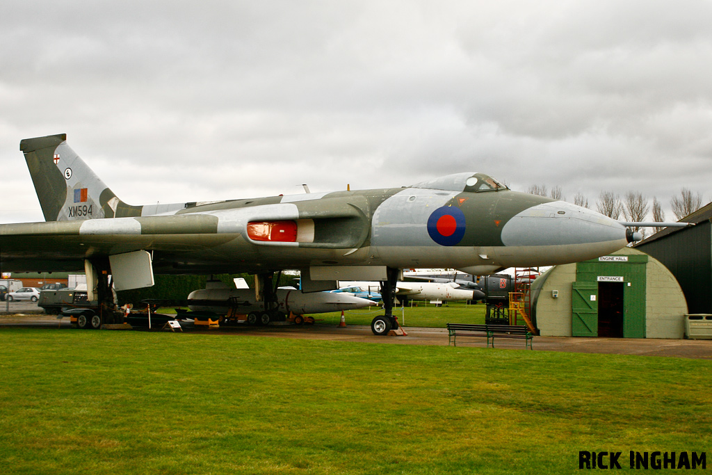 Avro Vulcan B2 - XM594 - RAF