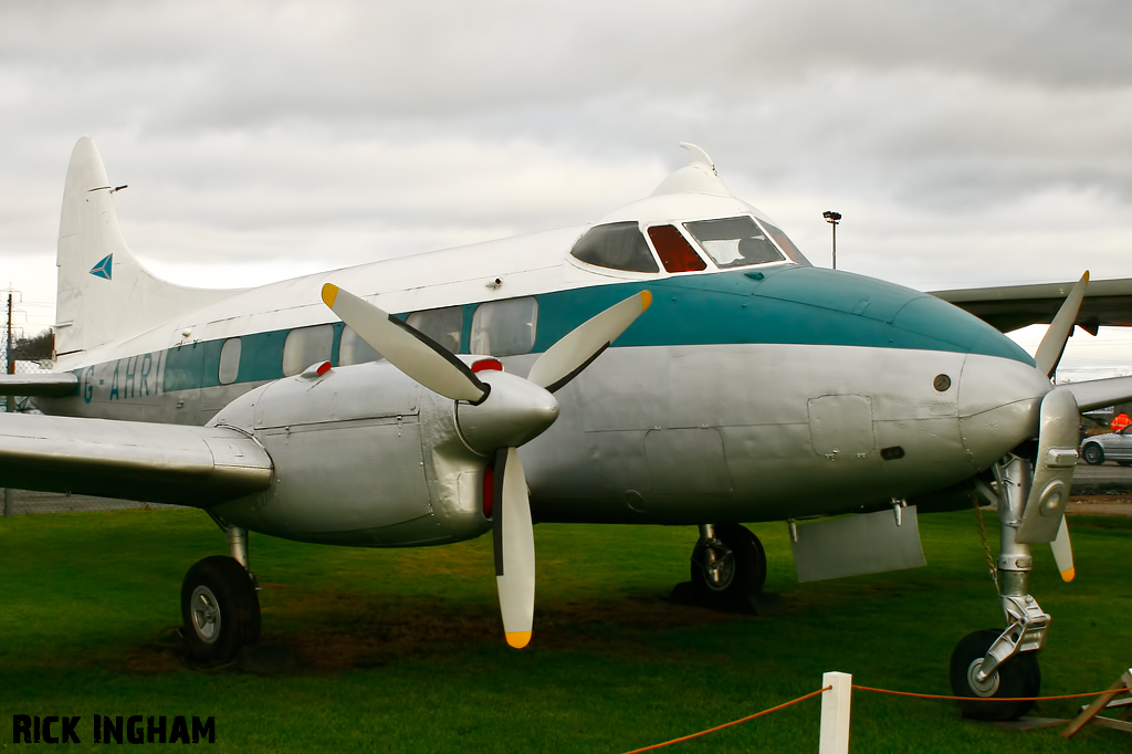 de Havilland Dove - G-AHRI