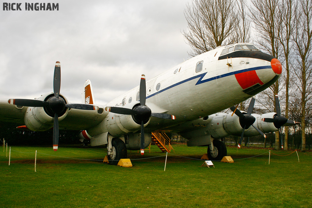 Handley Page Hastings T5 - TG517 - RAF