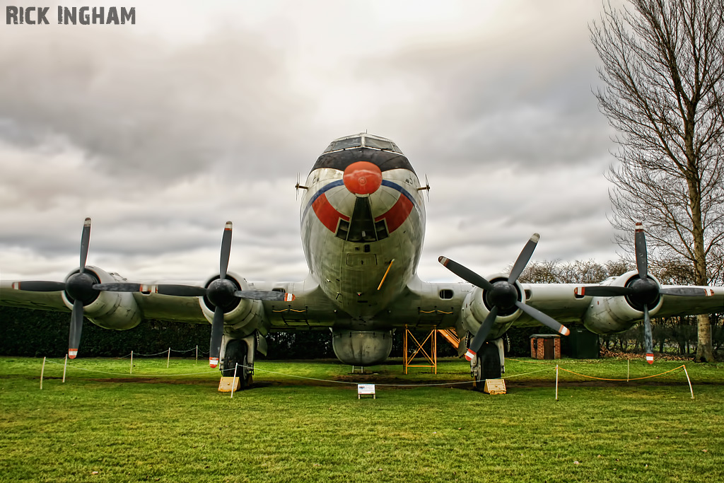 Handley Page Hastings T5 - TG517 - RAF