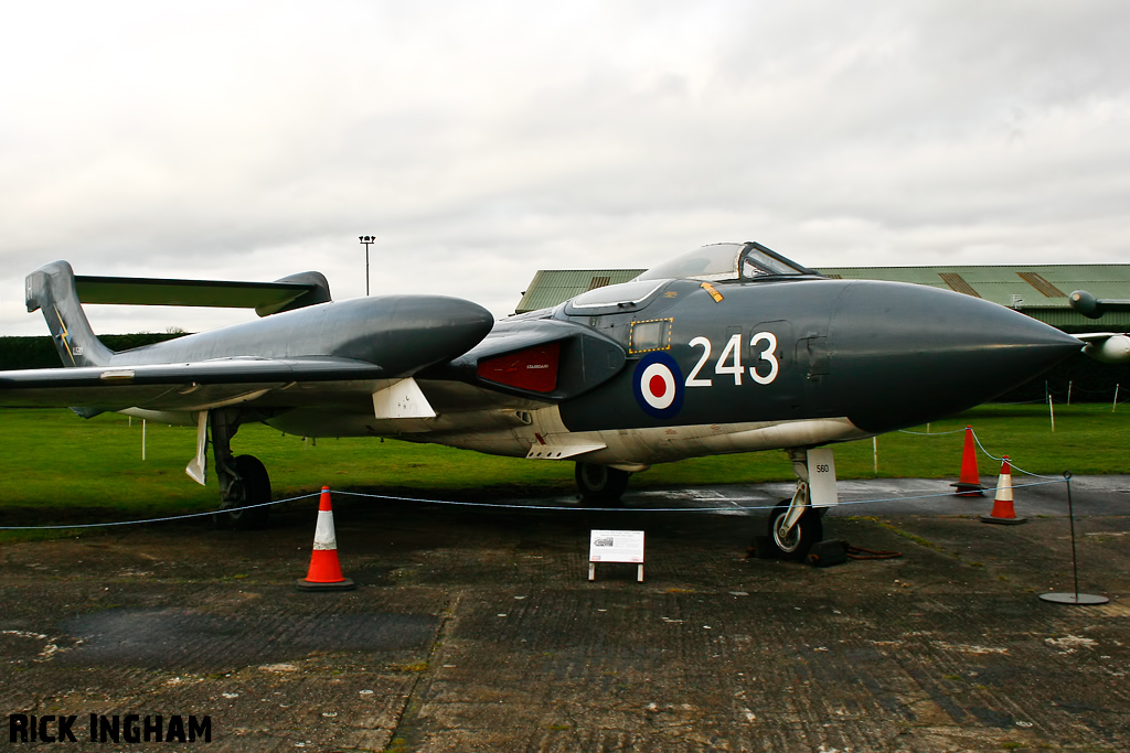 de Havilland Sea Vixen FAW2 - XJ560 - Royal Navy