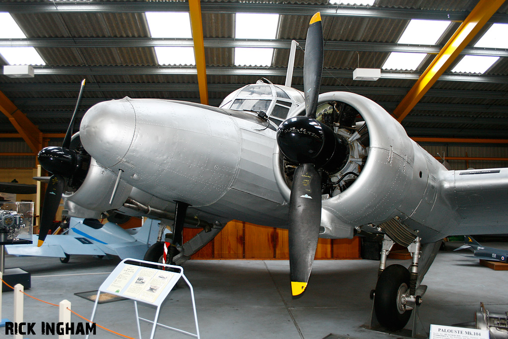 Avro Anson C19 - VL348 - RAF