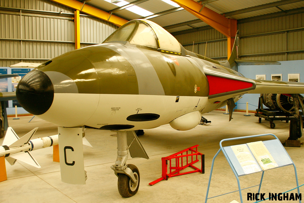 Hawker Hunter F1 - WT651/C - RAF