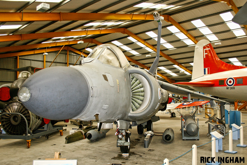 British Aerospace Sea Harrier FA2 - ZA176/126 - Royal Navy