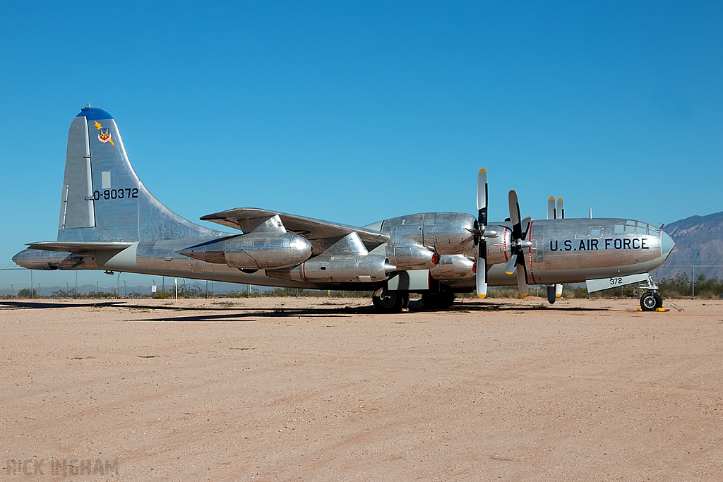 Boeing KB-50J Superfortress - 49-0372 - USAF