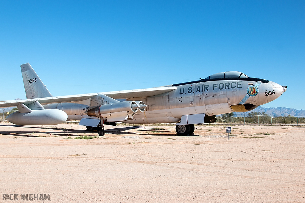 Boeing EB-47E Stratojet - 53-2135 - USAF