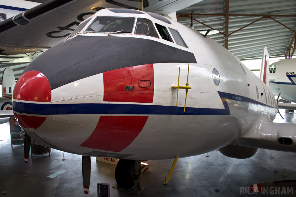 Handley Page Hastings T5 - TG511 - RAF