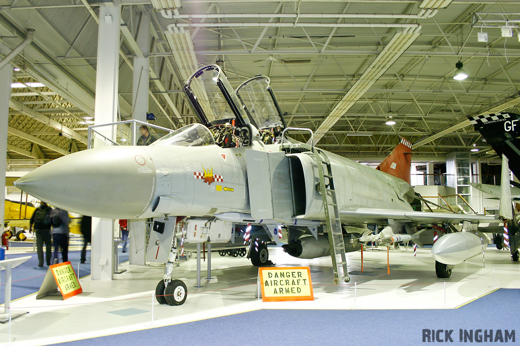 McDonnell Douglas Phantom FGR2 - XV424 - RAF