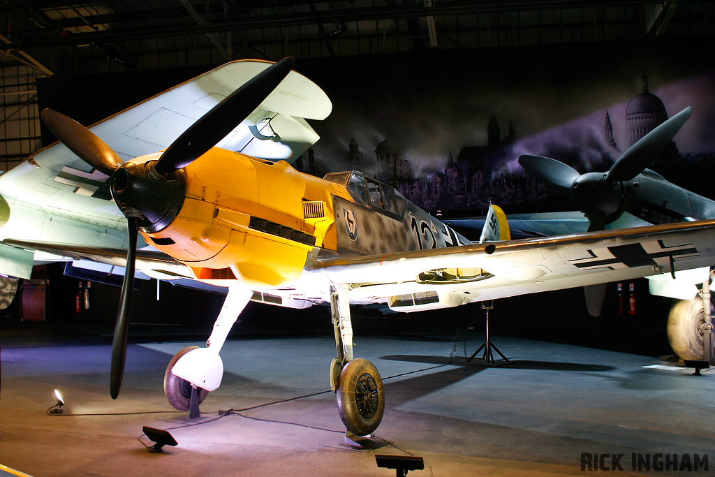 Messerschmitt Bf 109E-3 - 4101/DG200 - German Air Force