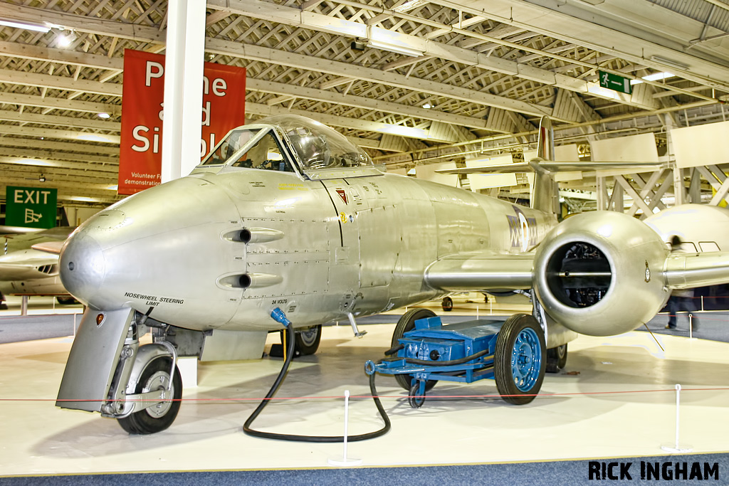 Gloster Meteor F8 - WH301 - RAF