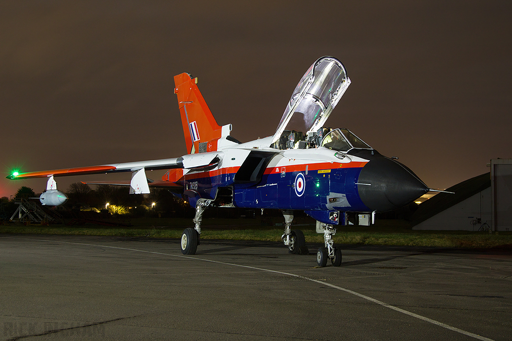 Panavia Tornado GR1 - ZA326 - QinetiQ