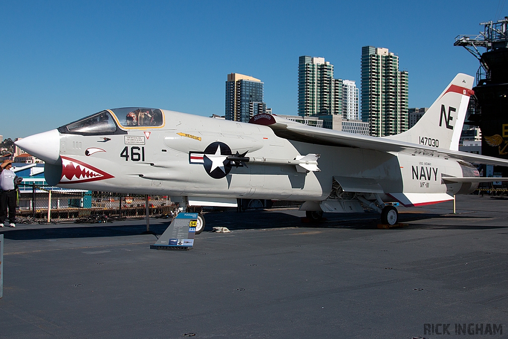 Vought F-8K Crusader - 147030 - US Navy