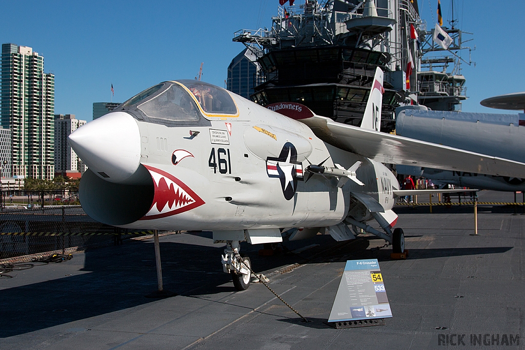 Vought F-8K Crusader - 147030 - US Navy