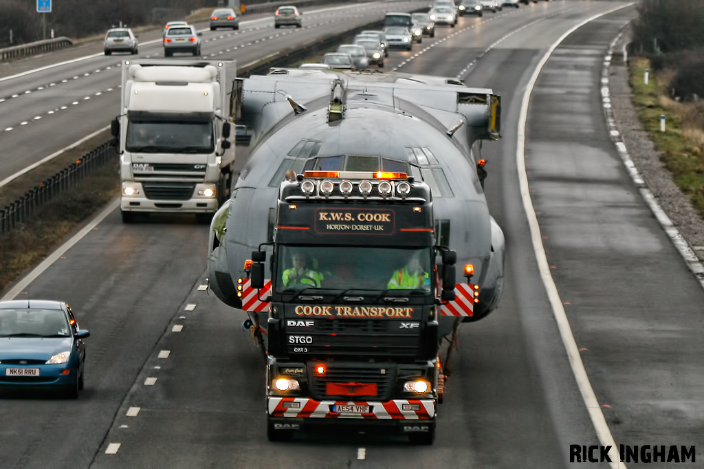 Lockheed C-130K Hercules - XV220 - RAF