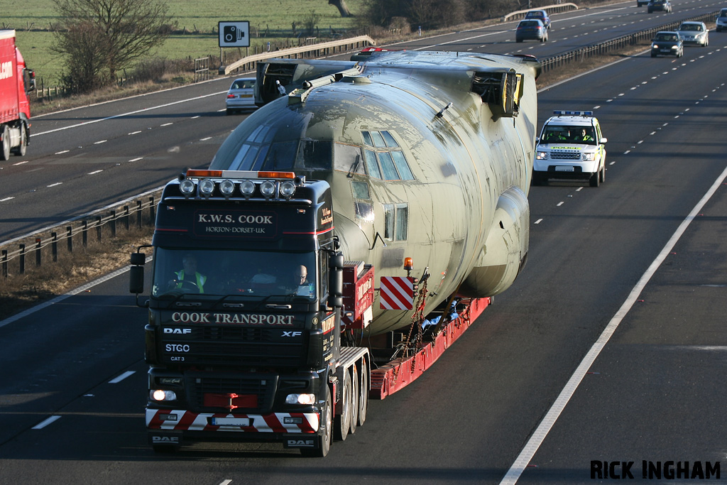 Lockheed C-130K Hercules C3 - XV305 - RAF