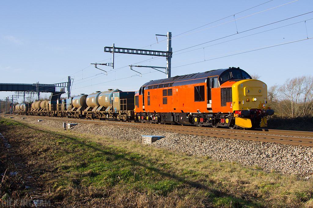 Class 37 - 37405 - Harry Needle Railroad Company